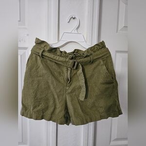 Olive High Waist Women's Belted Shorts